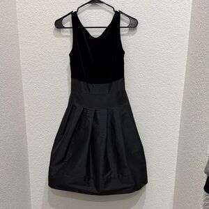 Evan Picone Black Sleeveless  Taffeta Dress